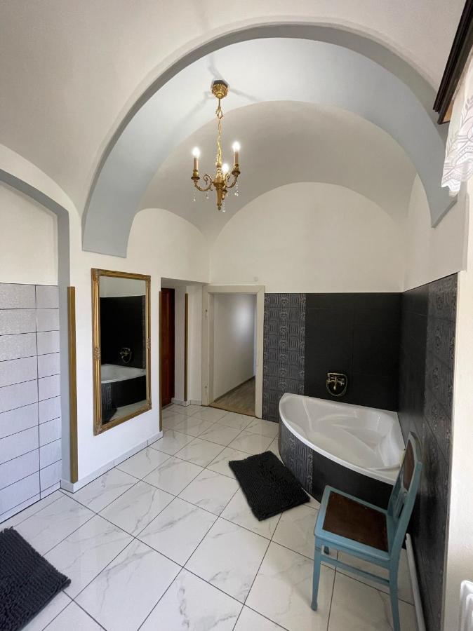 Apartman Sunny Adam Na Zamku Česká Kamenice Екстериор снимка